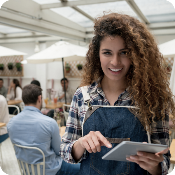 GEO guide Tablet in hand Mockup updated  (600 x 600 px) (2)